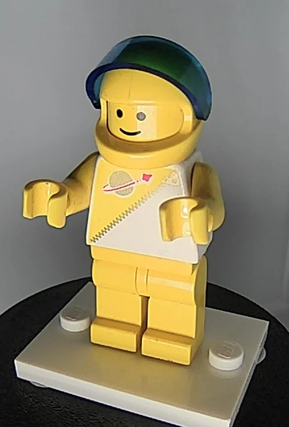Futuron - Yellow